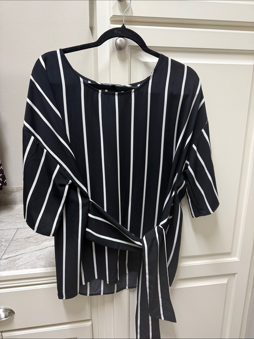 West Kei women’s blouse XXL